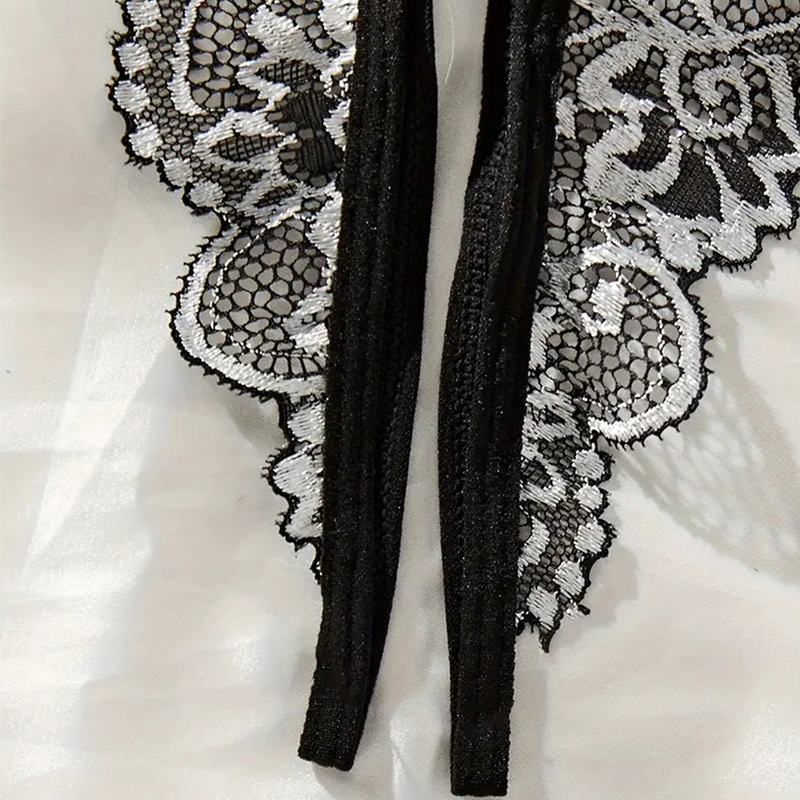 Hitam Panas Crotchless Wanita  - Lace Bralette Set ulasan dan harga